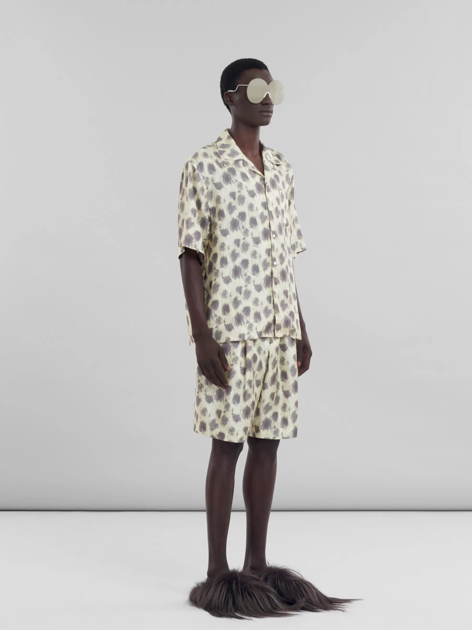 Marni Light Yellow Silk Bermuda Shorts With Crayon Leopard Prints LIGHTTOPAZ Outlet